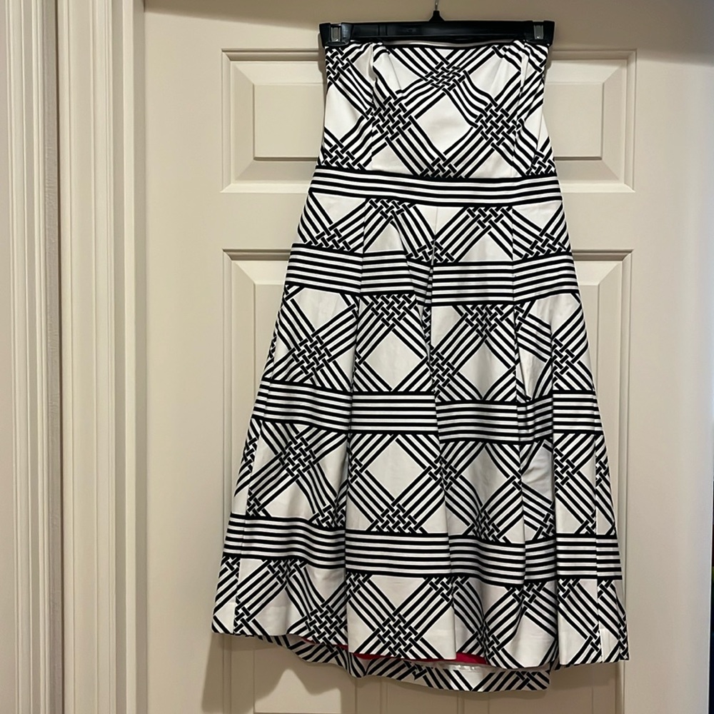 White House Black Market Strapless Cocktail Dress